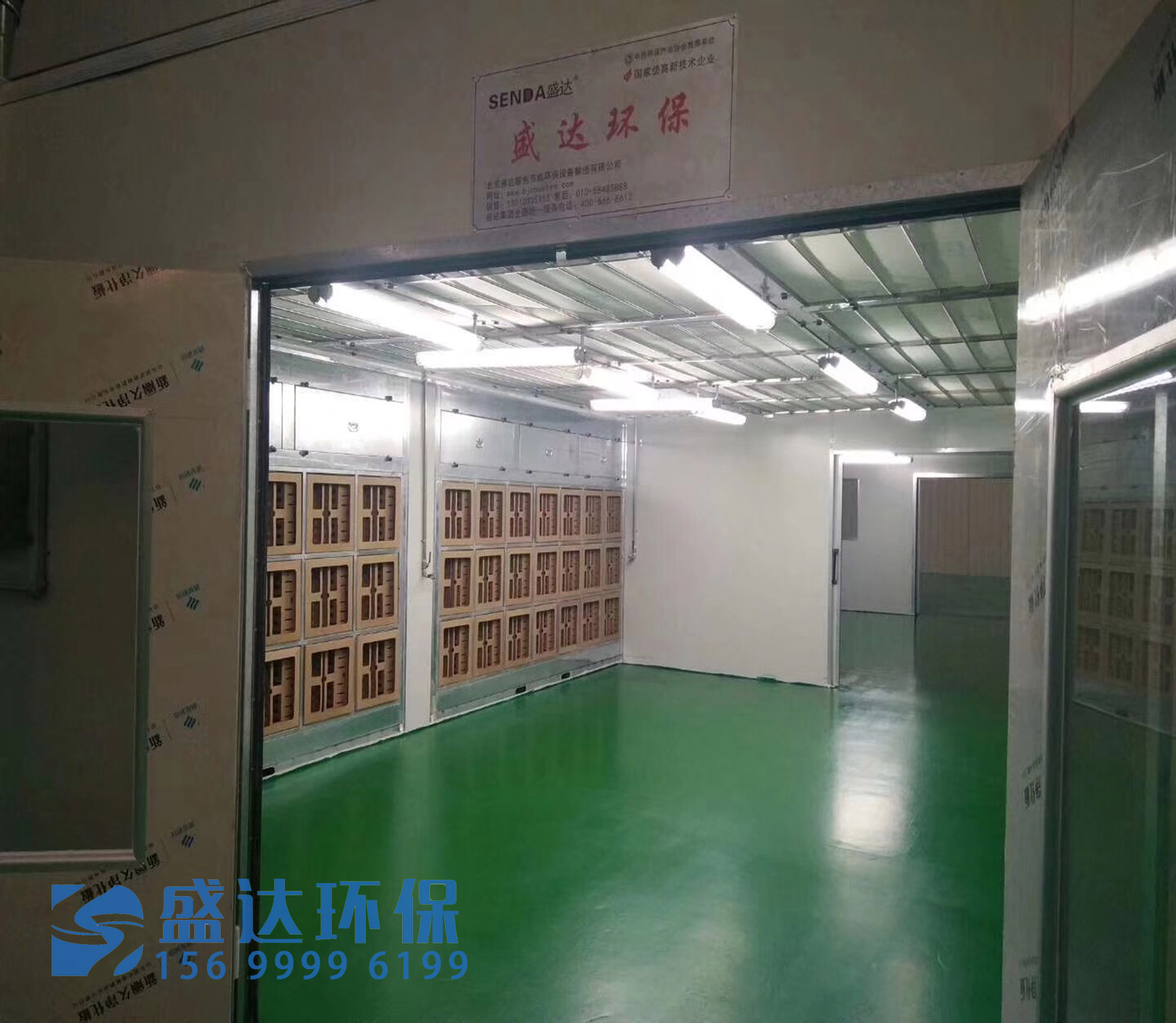 家具厂木器喷漆房现场实拍图05